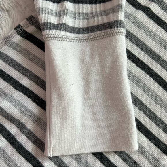 Aero Y2K Long Sleeve🌸 - Picture 6 of 9